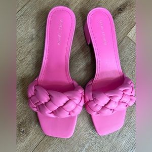 Marc Fisher pink braided sandal size 9.5.